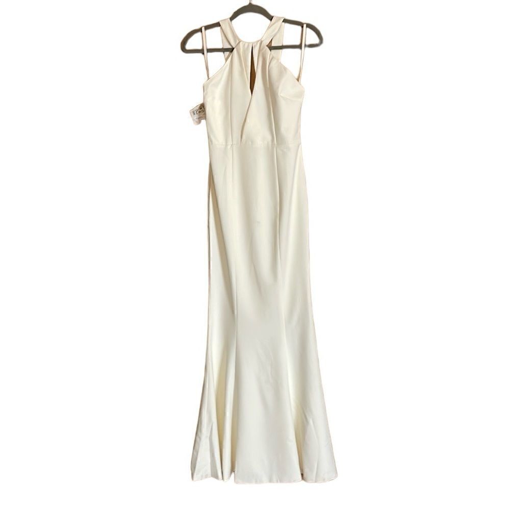 NWT Fame and Partners Ivory White wedding Gown Size 4